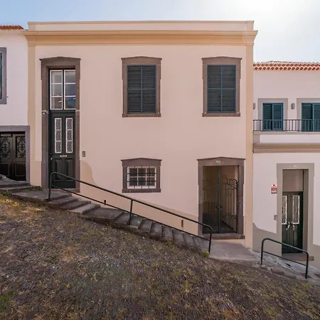 Ourmadeira - Chill Garden Apartment, Downtown Apartment *